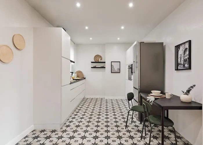 Adile - 4 Bedrooms And Balcony In El Putxet * Barcellona